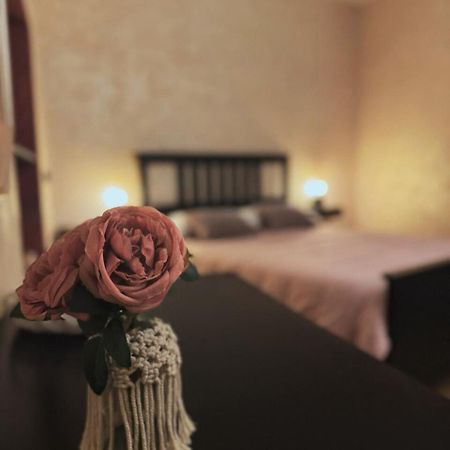 Marieta Rooms Sarzana Exterior foto