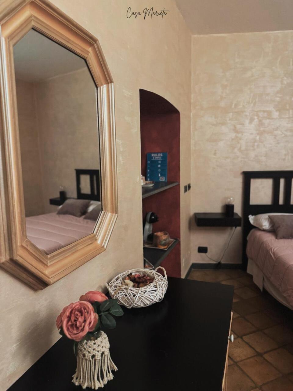 Marieta Rooms Sarzana Exterior foto