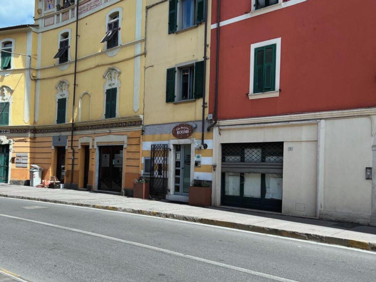 Marieta Rooms Sarzana Exterior foto