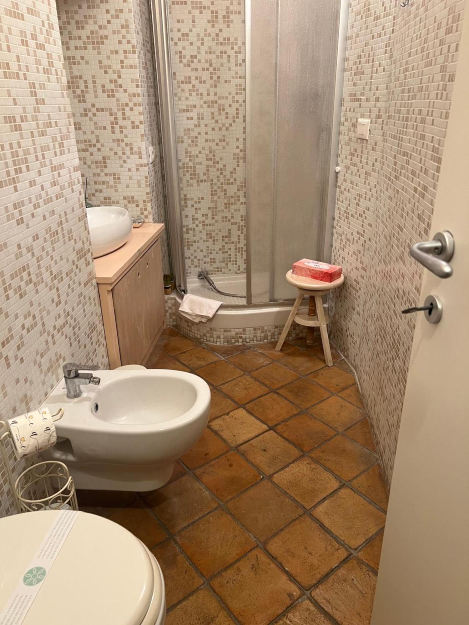 Marieta Rooms Sarzana Exterior foto